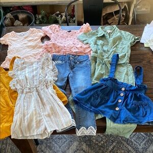 Girls size 4 4t clothing lot romper jeans tops overalls Euc
